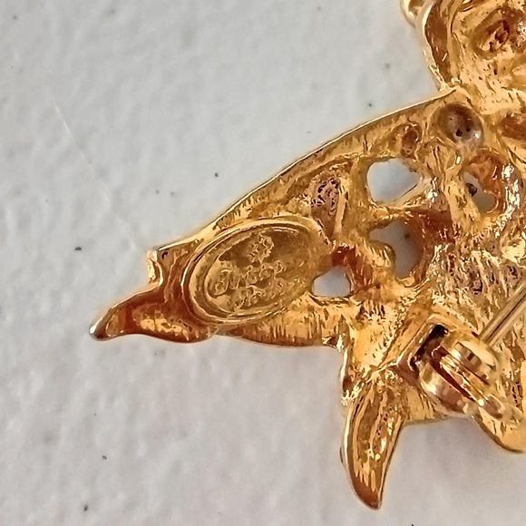 Vintage Christopher Radio Multi Colored Rhinestone Angel W/ Bell Brooch Pin Gold - Picture 4 of 5